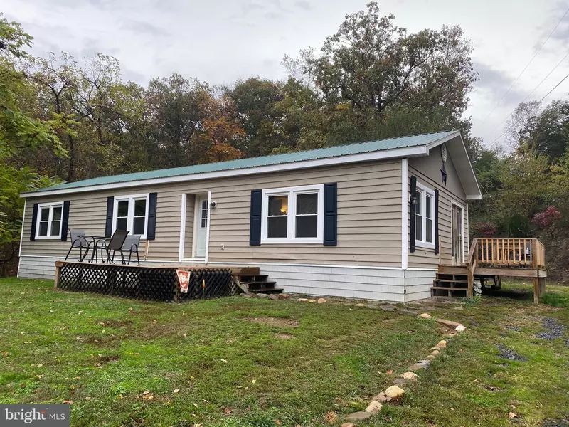 101 ROSETTA RD, Petersburg, WV 26847