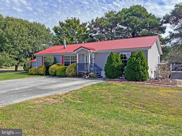 98 HITCH POND CIR #1, Seaford, DE 19973