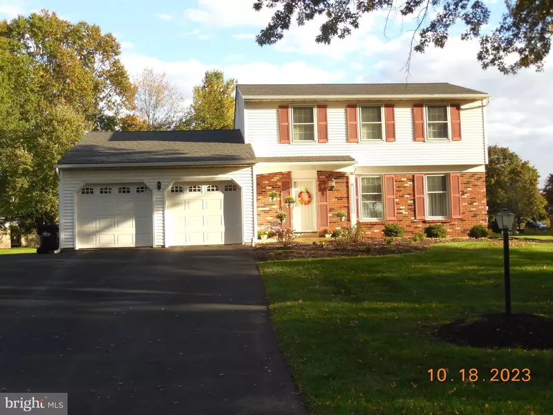 414 BROOKSIDE DR, Perkasie, PA 18944