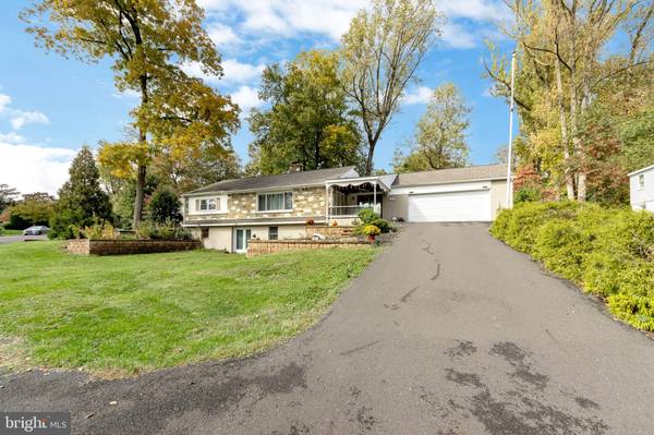 10 CROOKED RD, Feasterville Trevose, PA 19053