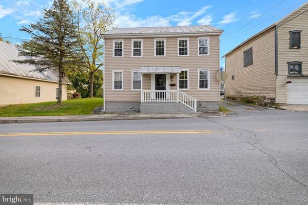 63 VINE ST, Newville, PA 17241