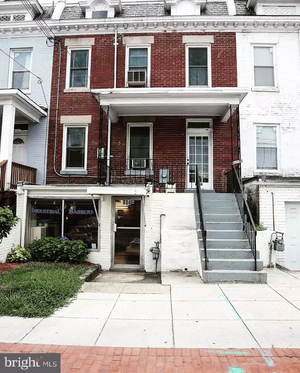 804 KENNEDY ST NW, Washington, DC 20011