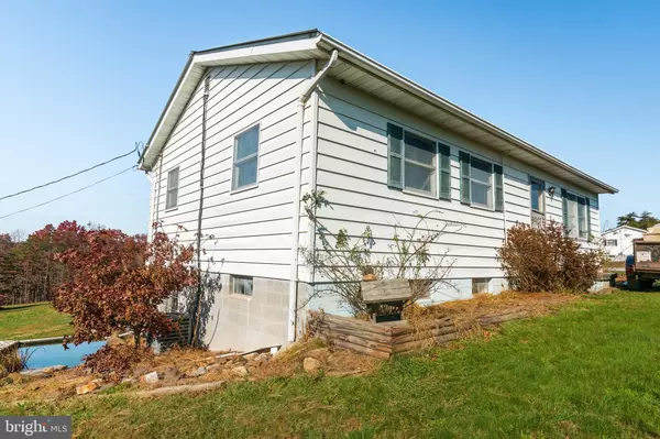 Berkeley Springs, WV 25411,11 AZALEA CT