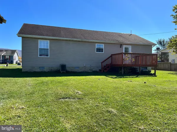 Moorefield, WV 26836,34 HISER ST