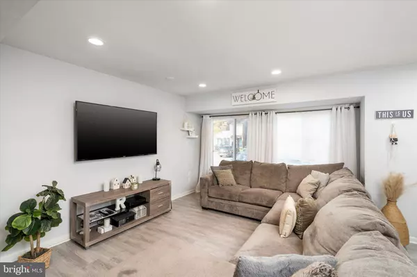 East Windsor, NJ 08520,65 COVINGTON