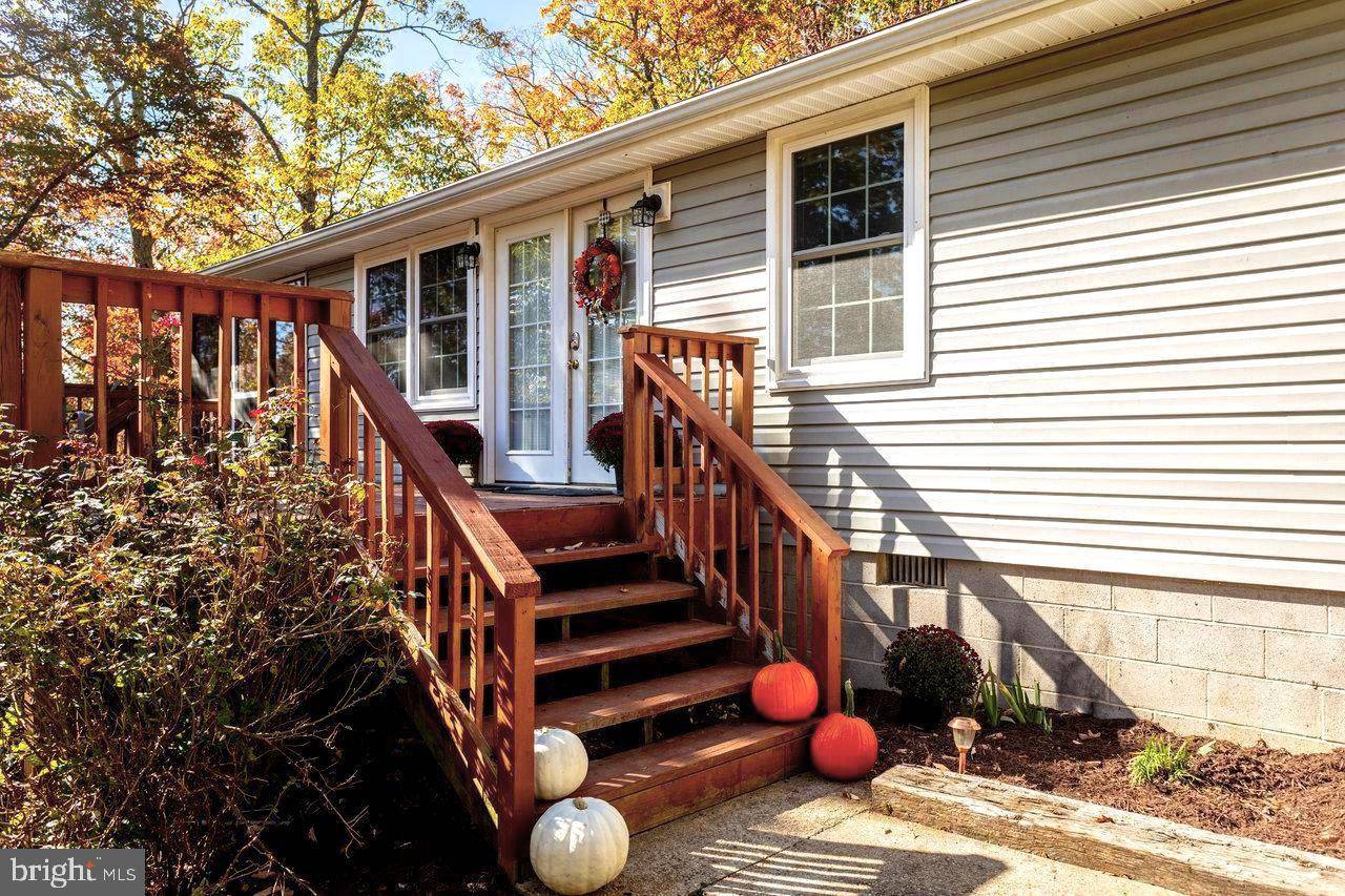 Luray, VA 22835,130 TOWHEE LN