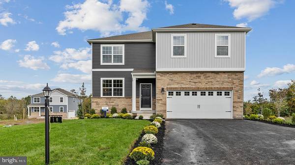 140 ELEANOR CT, Gilbertsville, PA 19525