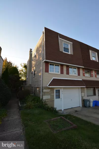 2716 MAXWELL ST, Philadelphia, PA 19136