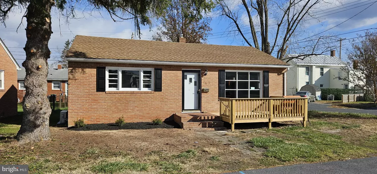 489 BROWN ST, Strasburg, VA 22657