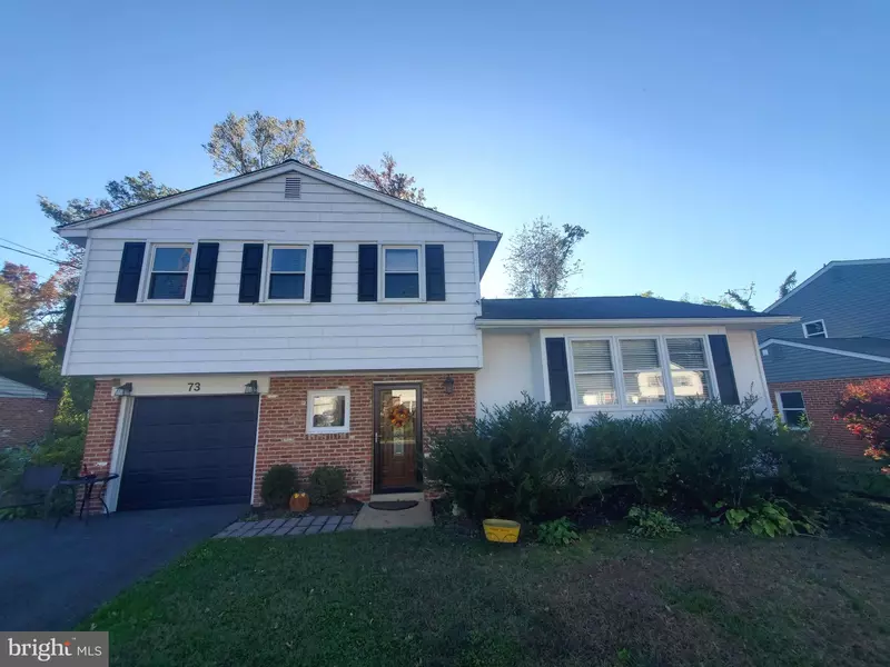 73 W CHEROKEE DR, Newark, DE 19713