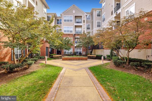 4860 EISENHOWER AVE #477, Alexandria, VA 22304