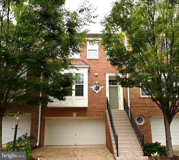 4614 LATROBE PL, Alexandria, VA 22311