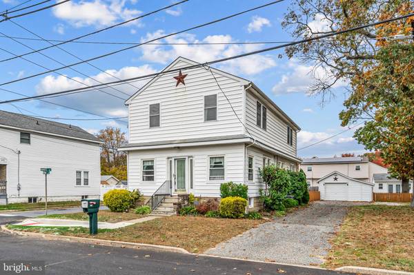 1111 BREWER AVE, West Deptford, NJ 08093