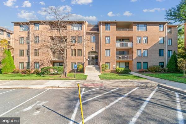 Rockville, MD 20852,11309 COMMONWEALTH DR #302