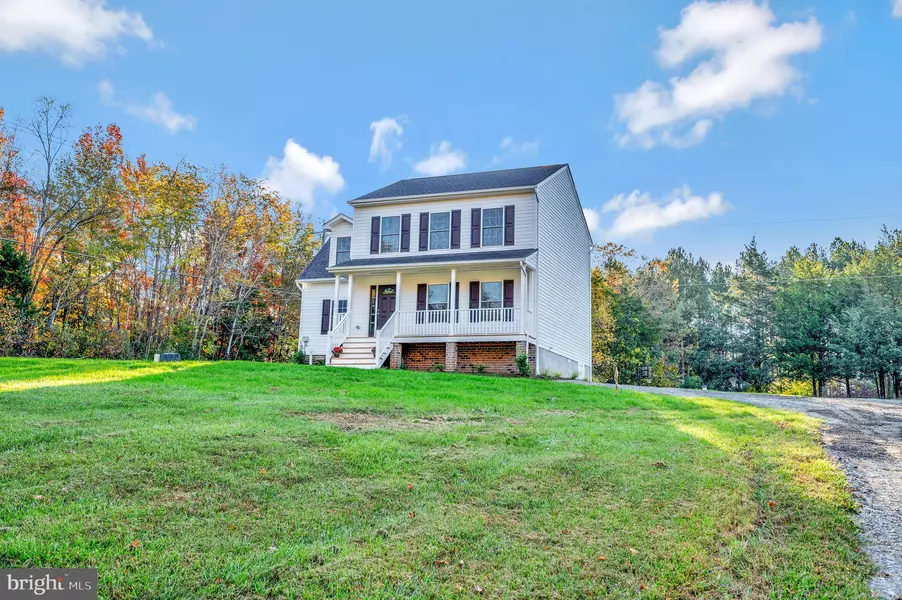 2 SCHLEIGHS LN, Fredericksburg, VA 22406