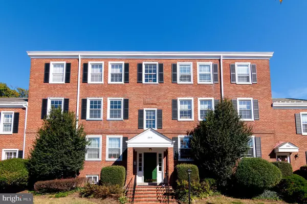 2919 S BUCHANAN ST #B1, Arlington, VA 22206