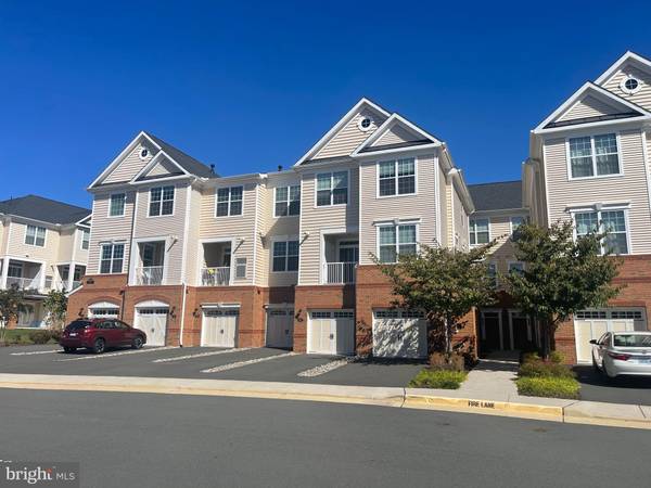 43032 STUARTS GLEN TER #106, Ashburn, VA 20148