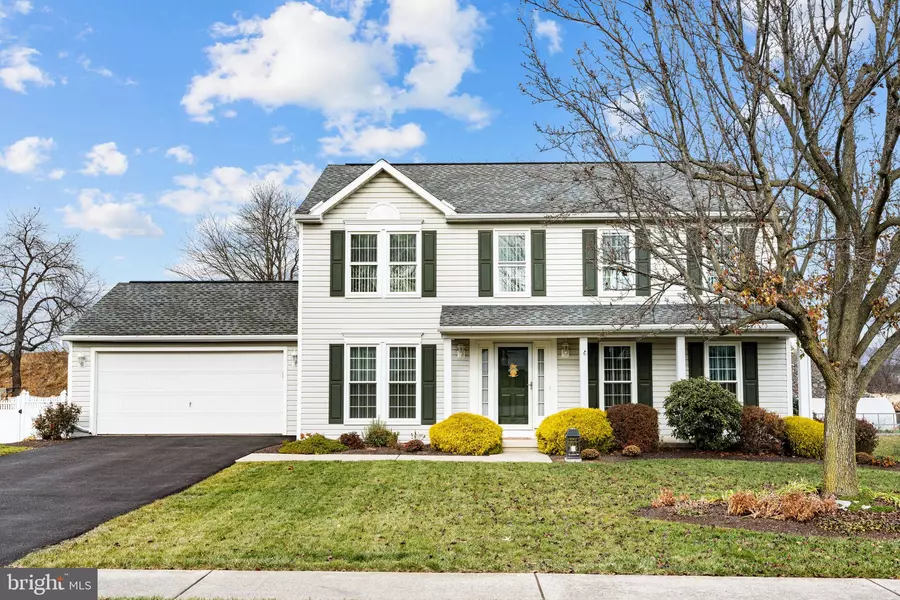 34 MONARCH LN, Mechanicsburg, PA 17050