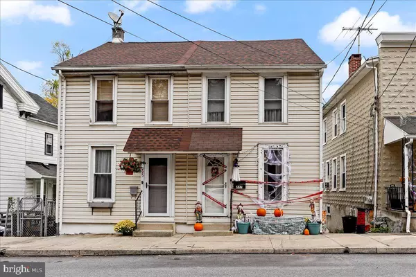 227 S MAIN ST, Spring City, PA 19475