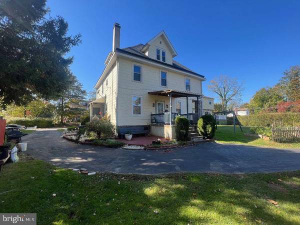 43 N ELM AVE, Aldan, PA 19018