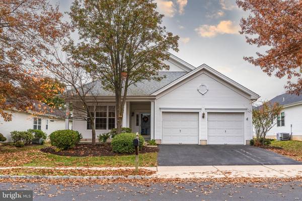 4 HOPE ST, Pennington, NJ 08534