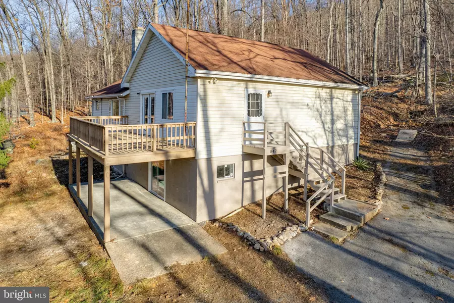 842 VALLEY VIEW RD, Harpers Ferry, WV 25425