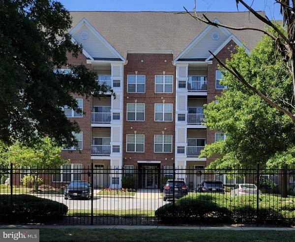 2801 FOREST RUN DR #1-305, District Heights, MD 20747