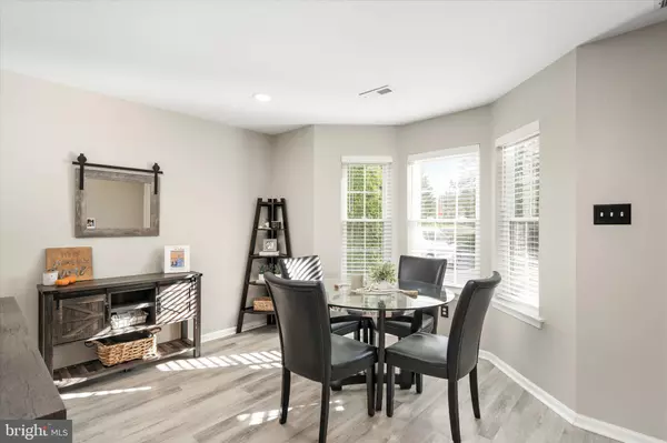 Newtown, PA 18940,72 GREENRIDGE CIR