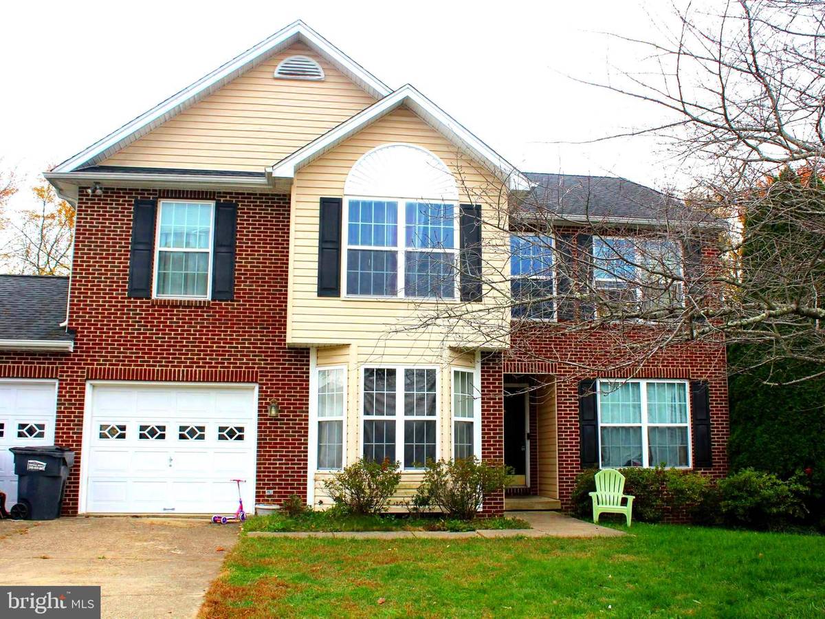 Waldorf, MD 20603,10654 ASHFORD CIR