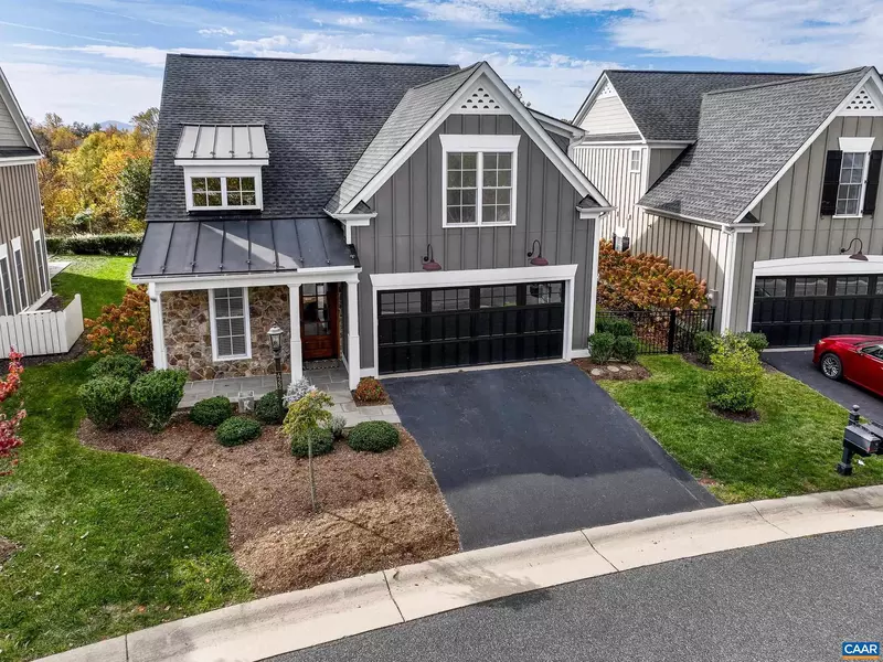 422 HAZEL GROVE LN, Crozet, VA 22932