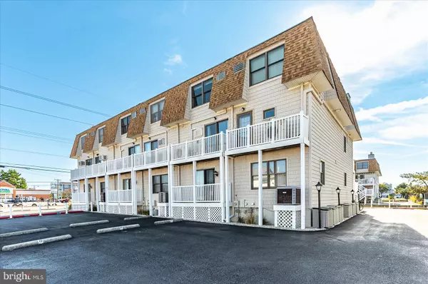 Fenwick Island, DE 19944,606 COASTAL HWY #20