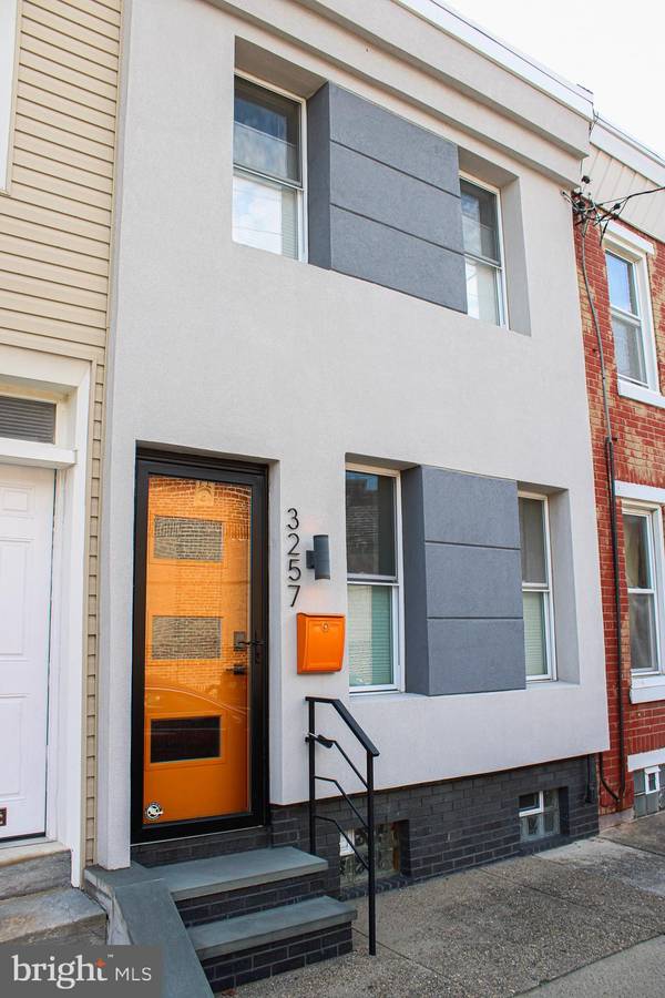 3257 CHATHAM ST, Philadelphia, PA 19134