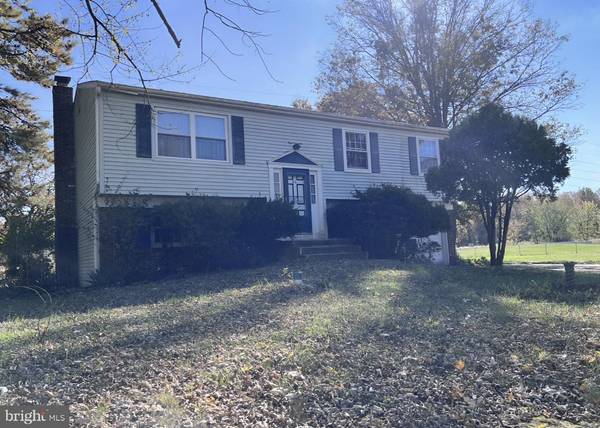 90 COACHMAN DR, Bordentown, NJ 08505