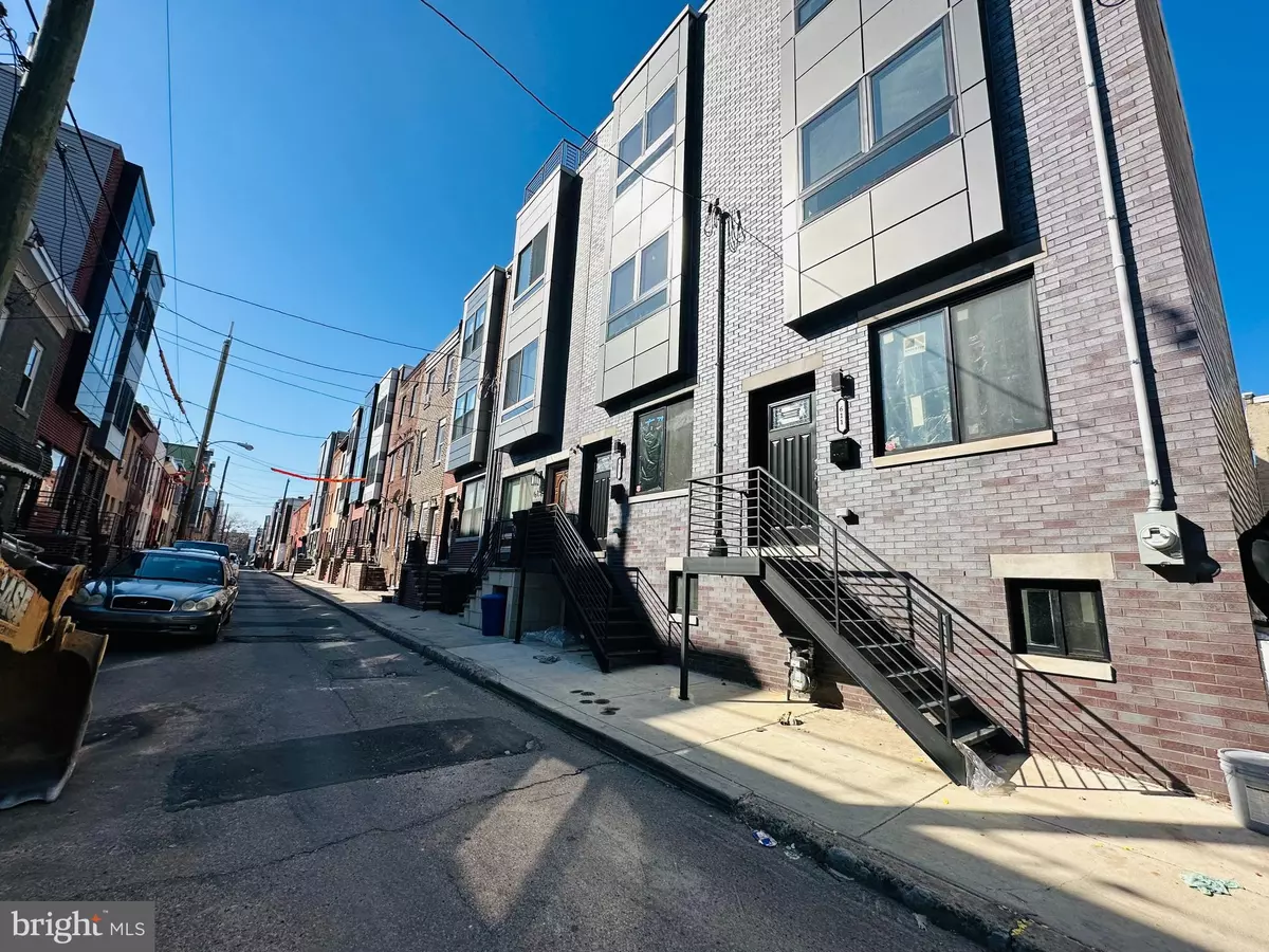 Philadelphia, PA 19148,611 EMILY ST