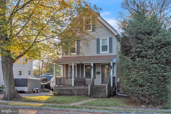 444 WHITTIER AVE, Piscataway, NJ 08854