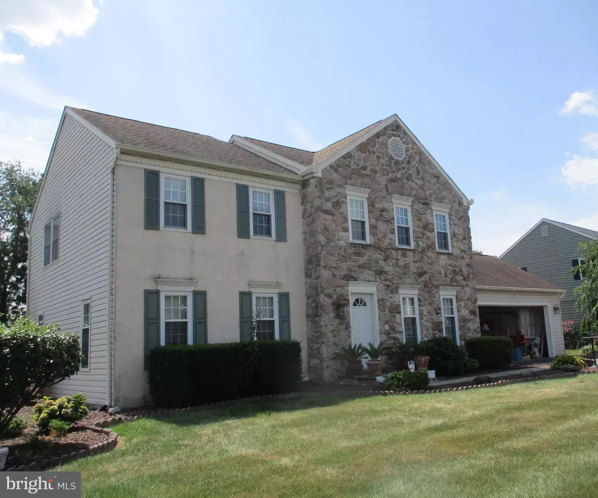 Lancaster, PA 17603,1007 SHADOWSTONE DR