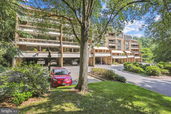 4974 SENTINEL DR #13-205, Bethesda, MD 20816