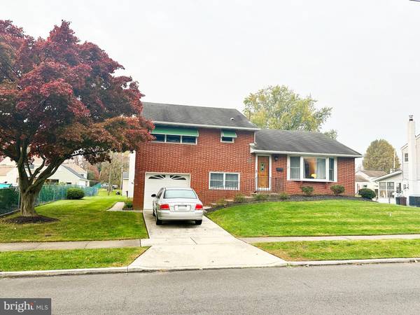 520 CYNTHIA AVE, Penndel, PA 19047