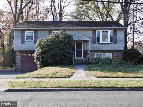 1260 CUSHMORE RD, Southampton, PA 18966