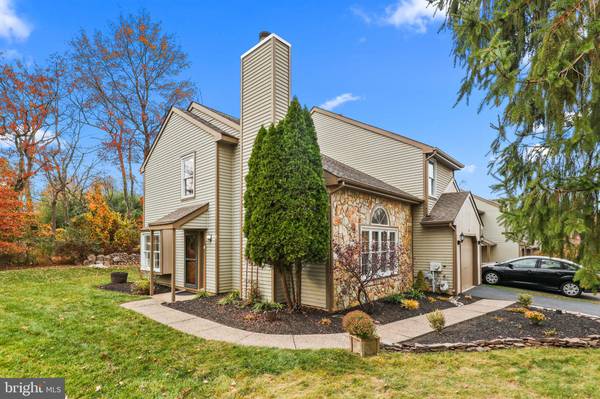 31 LAUREL CIR, Newtown, PA 18940