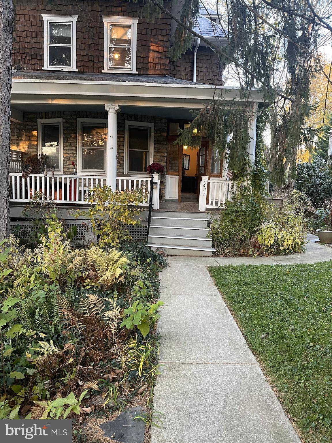 1625 UPLAND AVE, Jenkintown, PA 19046