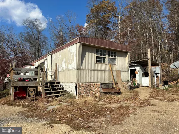 Hedgesville, WV 25427,3792 ALLENSVILLE RD