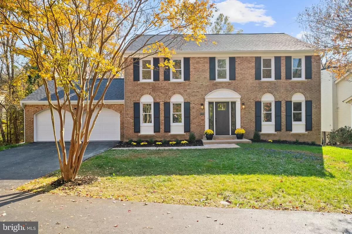 Vienna, VA 22182,8703 WESTWOOD FOREST LN