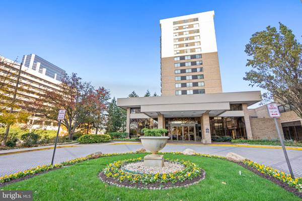 3713 S GEORGE MASON DR #1509W, Falls Church, VA 22041