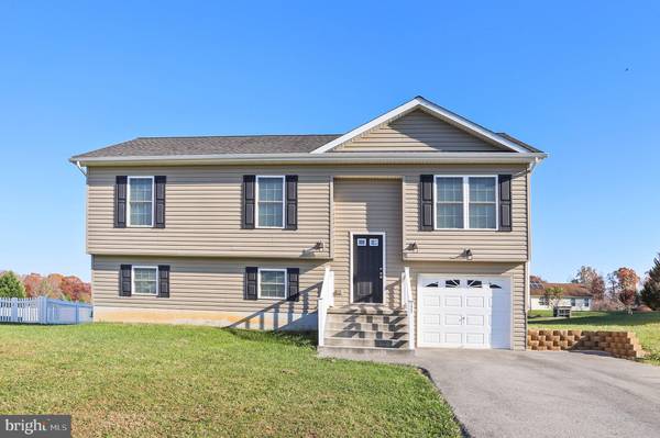 177 LATROBE DR, Martinsburg, WV 25403