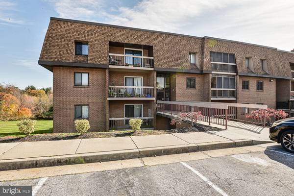 5422 VALLEY GREEN DR #A4, Wilmington, DE 19808