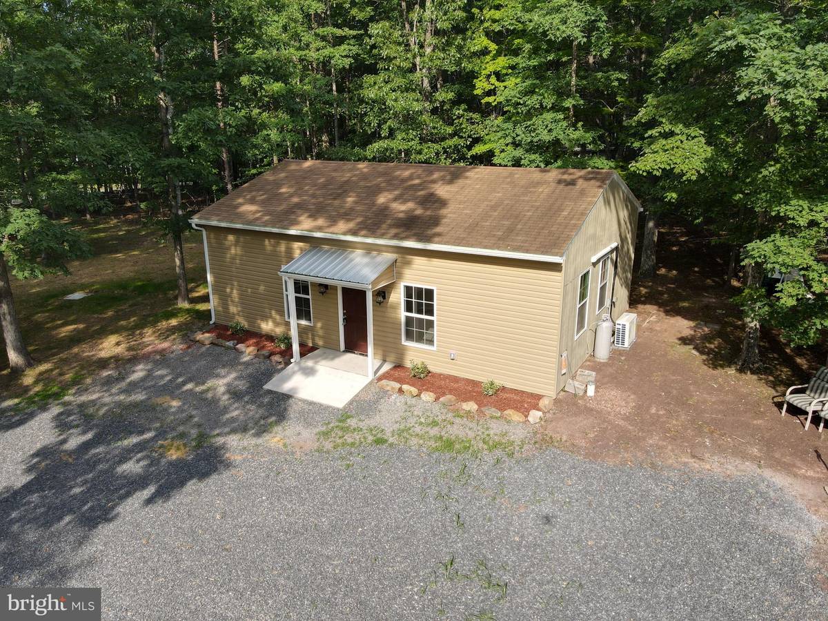 Berkeley Springs, WV 25411,200 PONDS CT