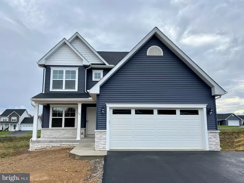 184 TRIFECTA TRL, Martinsburg, WV 25404