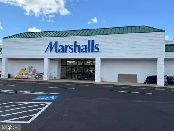 1462 US HIGHWAY 211 W #SUITE A, Luray, VA 22835