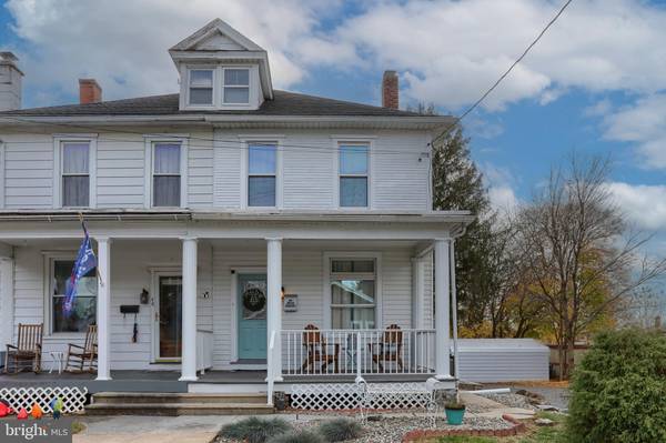 44 E LOCUST ST, Lebanon, PA 17042